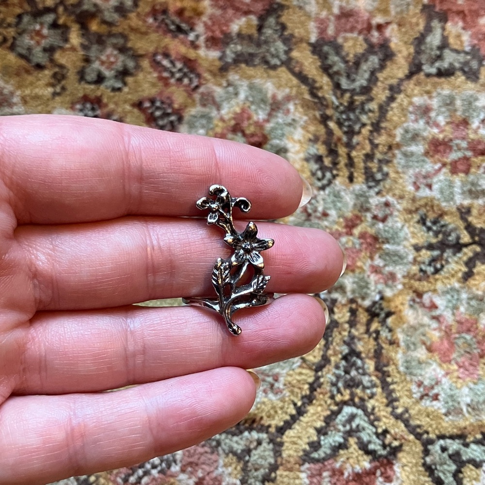 Floral Silver Ring